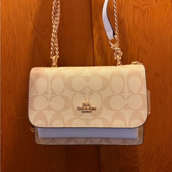Coach Handbags - Coach Cream and Gold Crossbody Bag